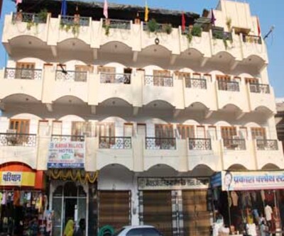 Hotel Karni Palace